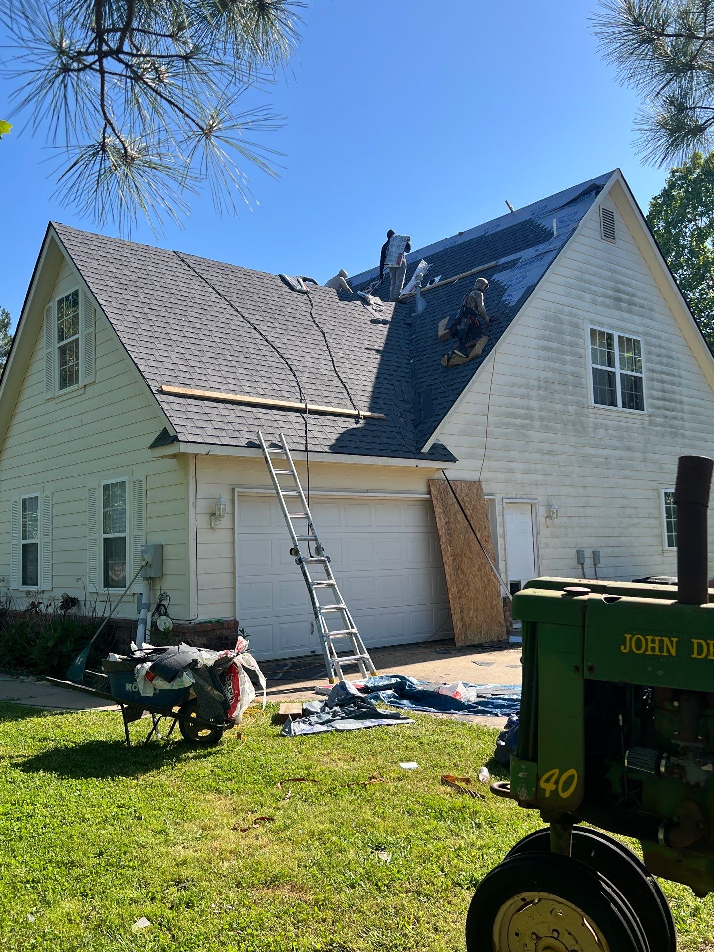 Broken Arrow Tear-Off & Underlayment